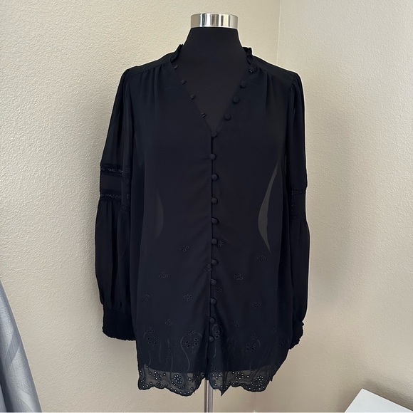 NWT Torrid Chiffon Ruffle Collar Eyelet Embroidered Black Blouse - Picture 3 of 15